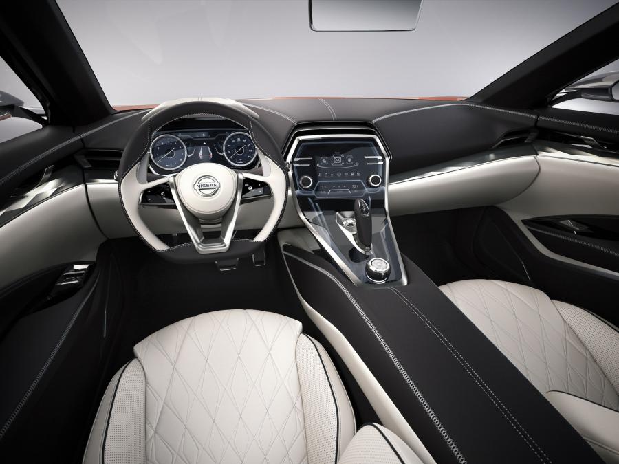  Nissan Sport Sedan Concept 2014 года  (фото 4 из 28)